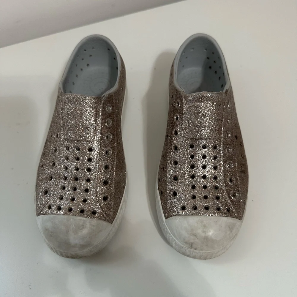 Native Kids' Jefferson Metal Bling Slip on Water Shoes Size C13